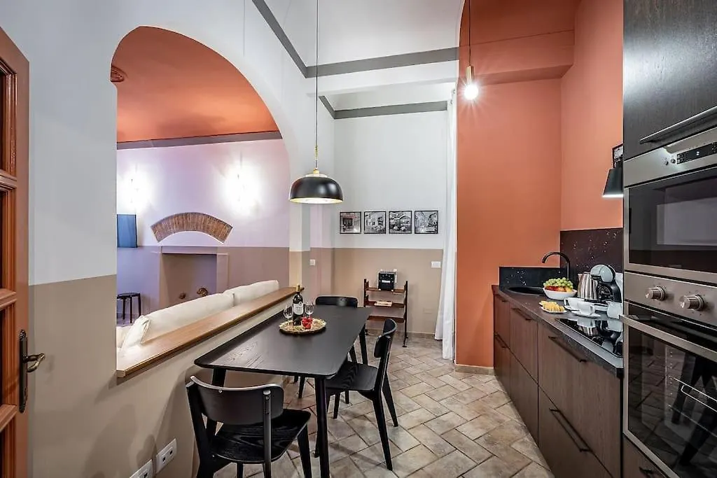Chic Apartment Oriuolo At The Duomo Florence 0*,