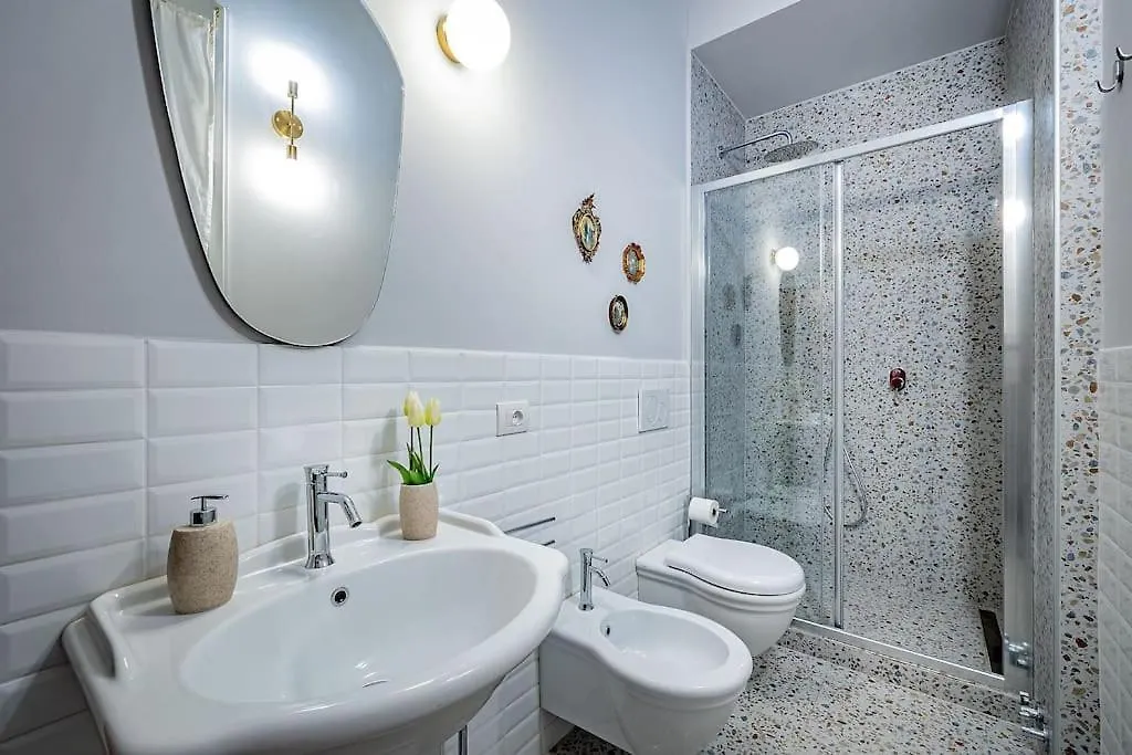 Chic Apartment Oriuolo At The Duomo Florence 0*,  Italy