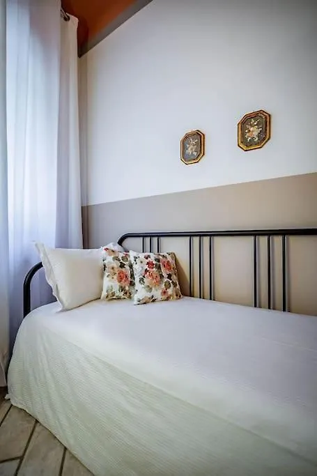 Chic Apartment Oriuolo At The Duomo Florence 0*,  Italy